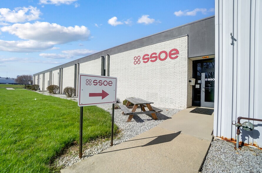 More Photos Of 2025 E 4th St, Lima Light Manufacturing For Sale