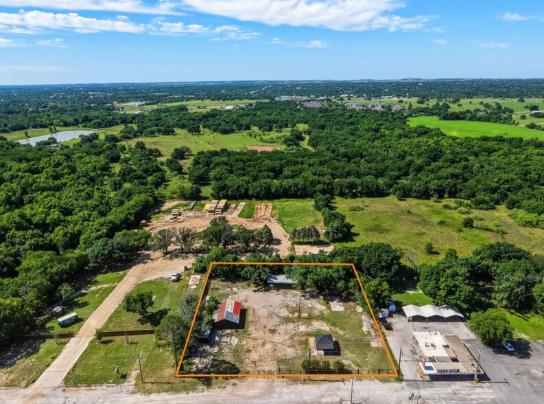 More Photos Of 2040 Fort Worth Hwy, Weatherford Industrial For Sale