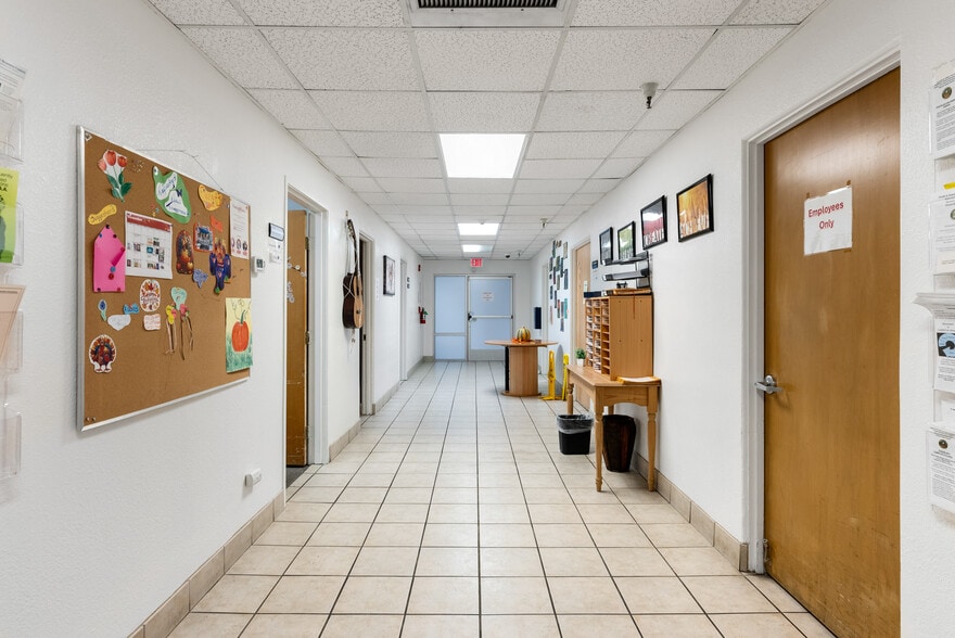 More Photos Of 564 S Dora St, Ukiah Medical For Sale