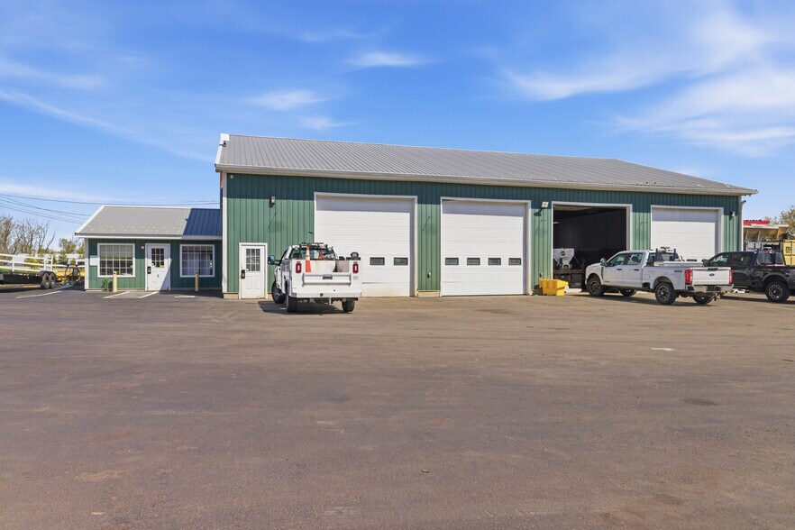 Primary Photo Of 11 Tyler Dr, North Franklin Showroom For Sale