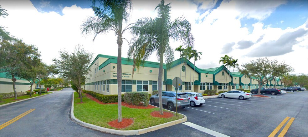 More Photos Of 757 Shotgun Rd, Sunrise Light Manufacturing For Lease