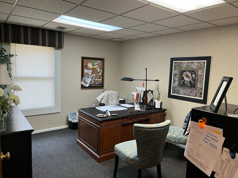 More Photos Of 4920 Reed Rd, Columbus Loft Creative Space For Lease