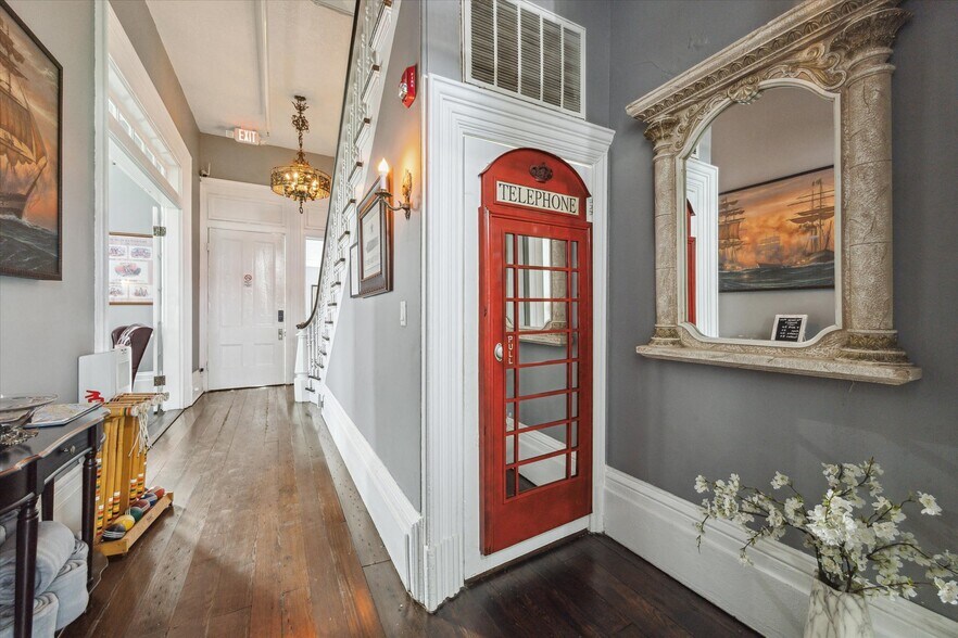 More Photos Of 1502 Market St, Galveston Hospitality For Sale