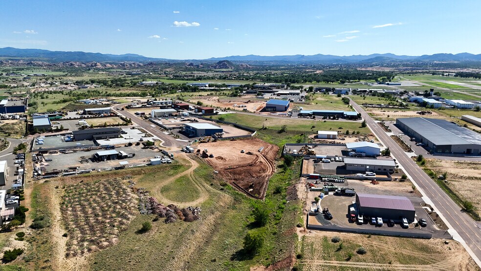 More Photos Of 6402 Lear Ln, Prescott Industrial For Lease