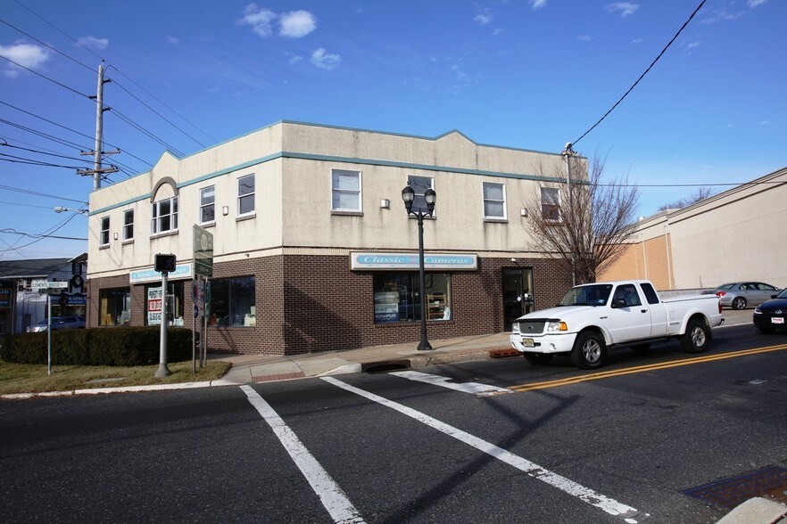 More Photos Of 6 N Black Horse Pike, Runnemede Storefront Retail Residential For Lease