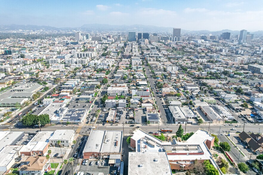 More Photos Of 1229 S Kingsley Dr, Los Angeles Apartments For Sale