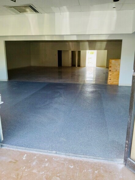 More Photos Of 10410 W Sample Rd, Coral Springs Unknown For Lease