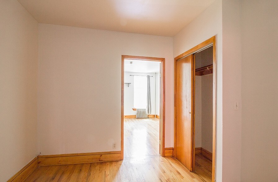 More Photos Of 435 Dekalb Ave, Brooklyn Apartments For Sale