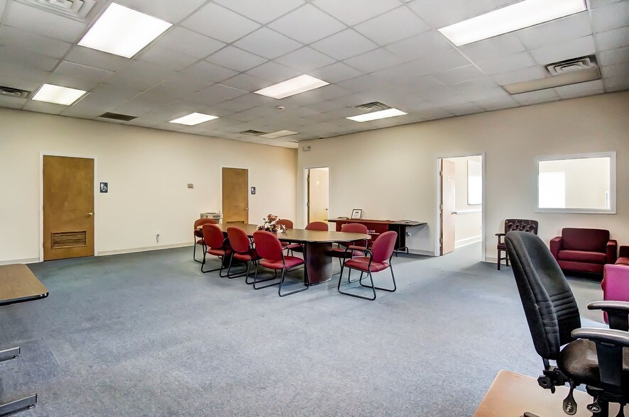 More Photos Of 1753-1787 Old Earnhardt Rd, Kannapolis Medical For Lease