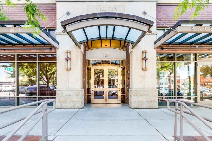 More Photos Of 420 W Main St, Boise Office For Sale