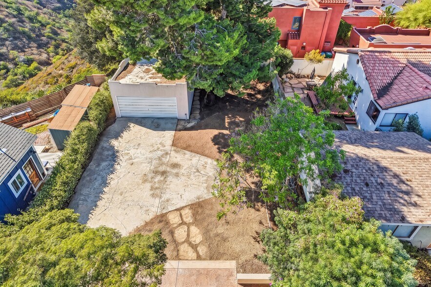 More Photos Of 3378 N Mountain View Dr, San Diego Apartments For Sale