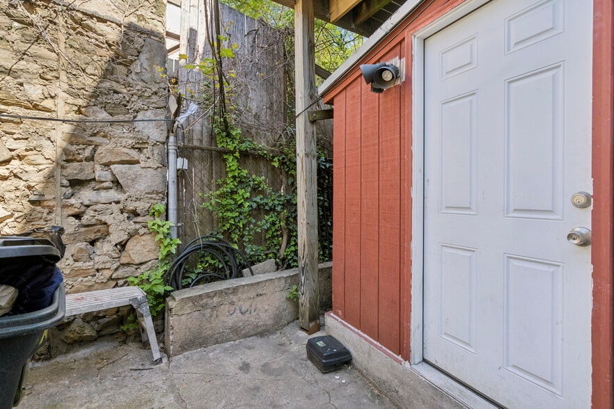 More Photos Of 3749 Midvale Ave, Philadelphia Restaurant For Sale