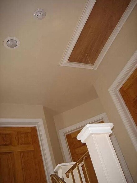 More Photos Of 2038 Grant Ave, Philadelphia Specialty For Sale