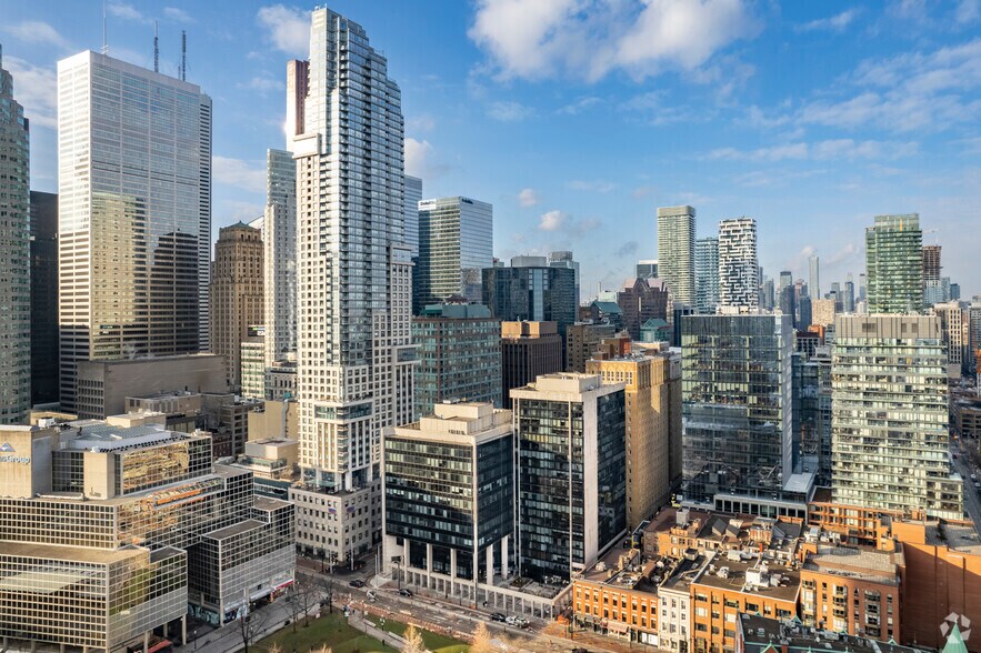 More Photos Of 26-32 Wellington St E, Toronto Office For Lease