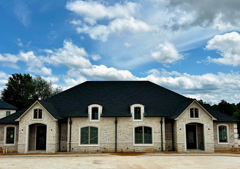 Primary Photo Of 7228 Crosswater Ave, Tyler Unknown For Lease