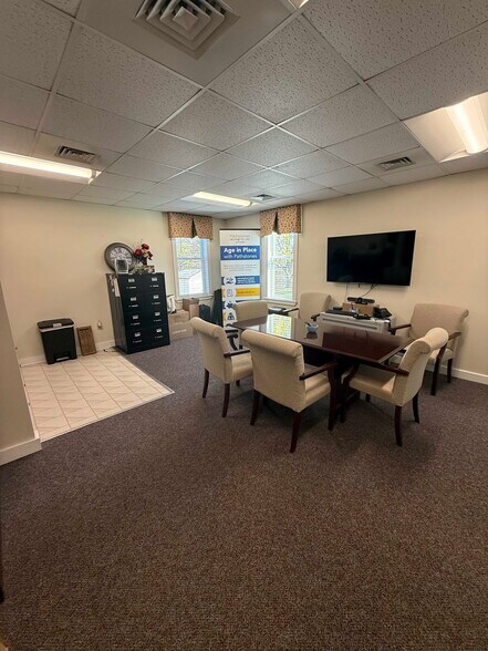 More Photos Of 4841 Hamilton Blvd, Wescosville Office For Lease