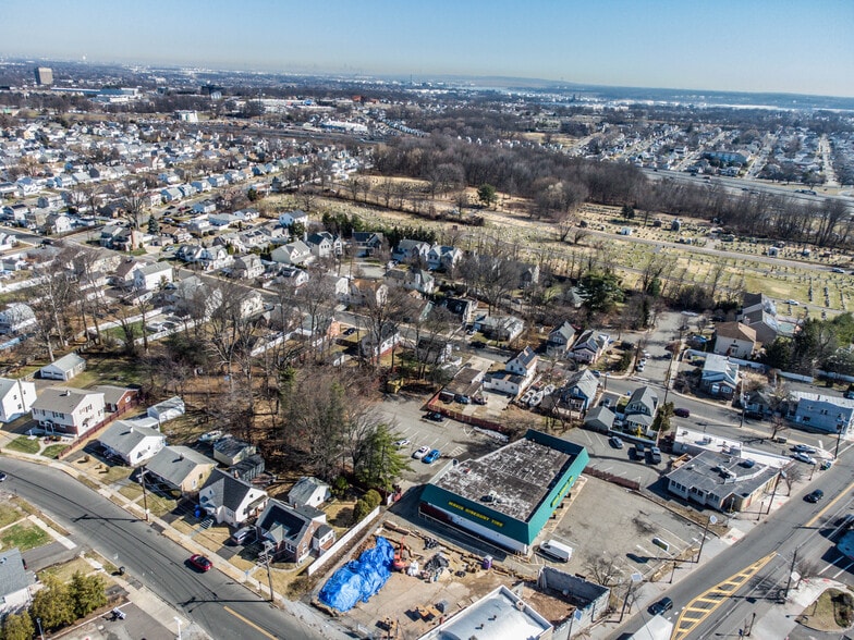 More Photos Of 369 New Brunswick Ave, Fords Auto Repair For Sale