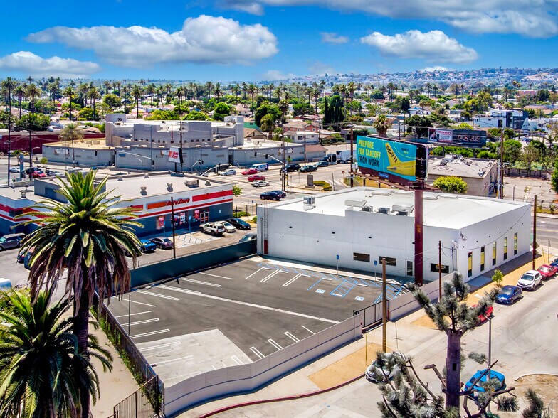 More Photos Of 5075 W Adams Blvd, Los Angeles Medical For Lease