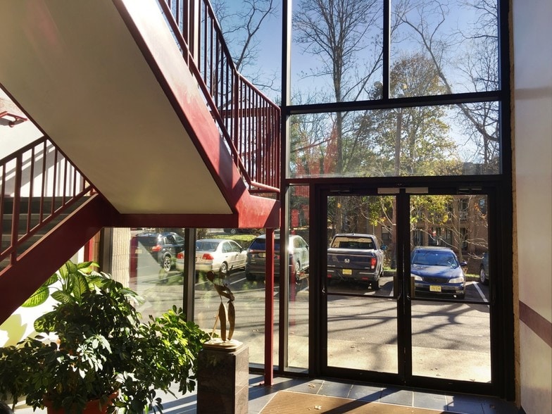 More Photos Of 2186 N Rt 27, North Brunswick Medical For Lease