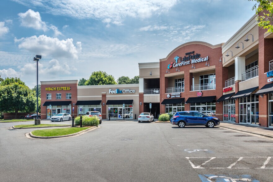 More Photos Of 2908 Oak Lake Blvd, Charlotte Unknown For Lease