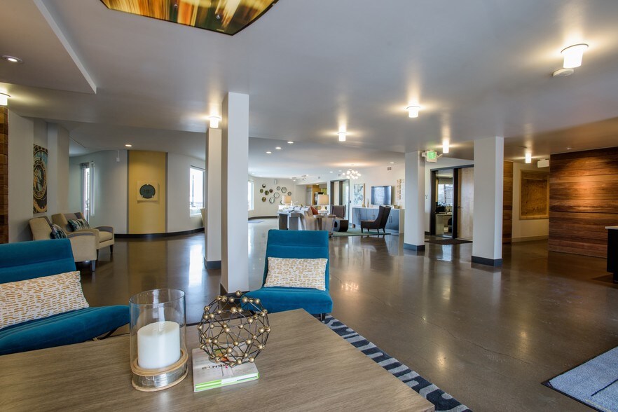 More Photos Of 2424-2434 W Caithness Pl, Denver Apartments For Lease