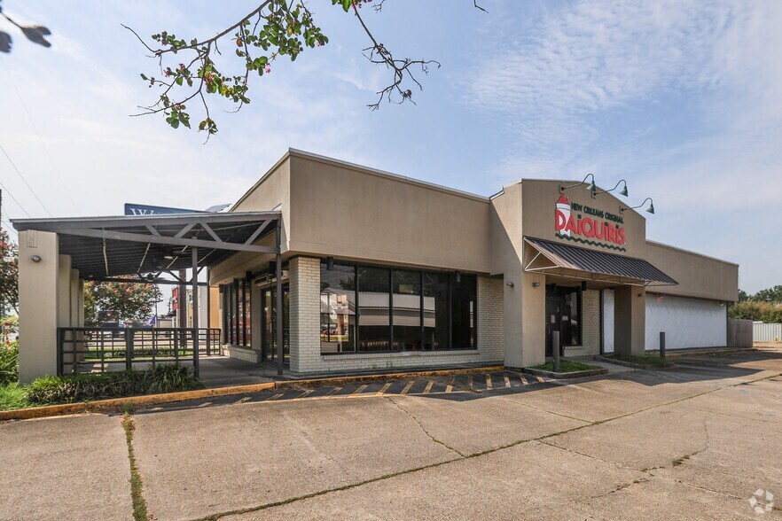 Primary Photo Of 1236 Grand Caillou Rd, Houma Freestanding For Sale