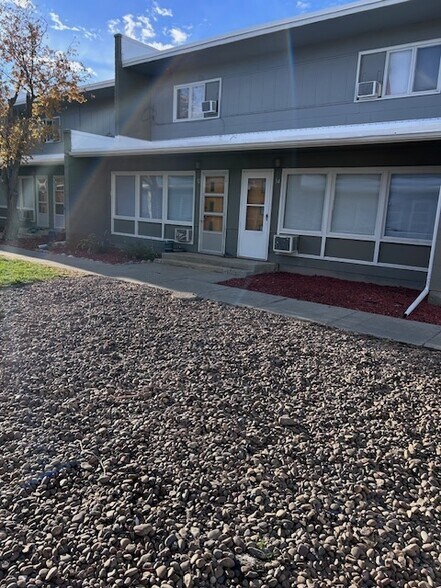 More Photos Of 232 S 7th St, Glasgow Apartments For Sale