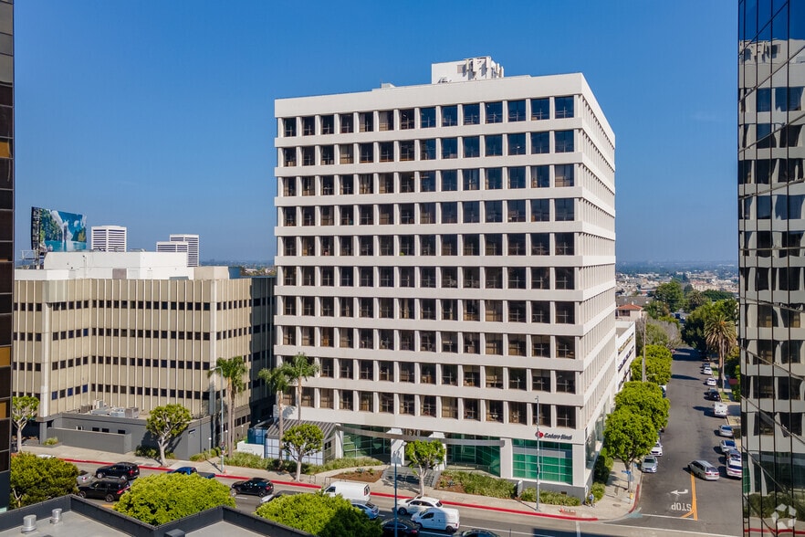 Primary Photo Of 11620 Wilshire Blvd, Los Angeles Office For Lease