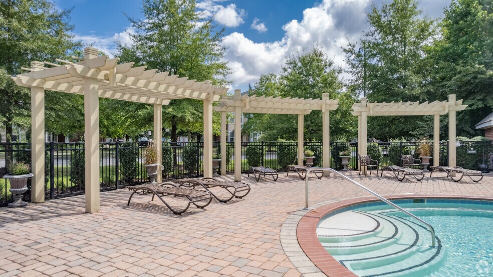 More Photos Of 650 Stoney Creek Ln, Newport News Apartments For Lease