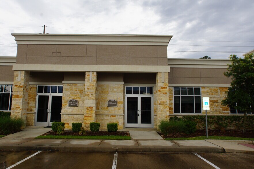 More Photos Of 2219 Sawdust Rd, The Woodlands Loft Creative Space For Lease