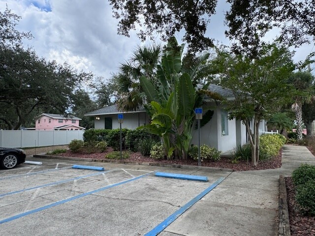 More Photos Of 1509 Mason Ave, Daytona Beach Medical For Sale