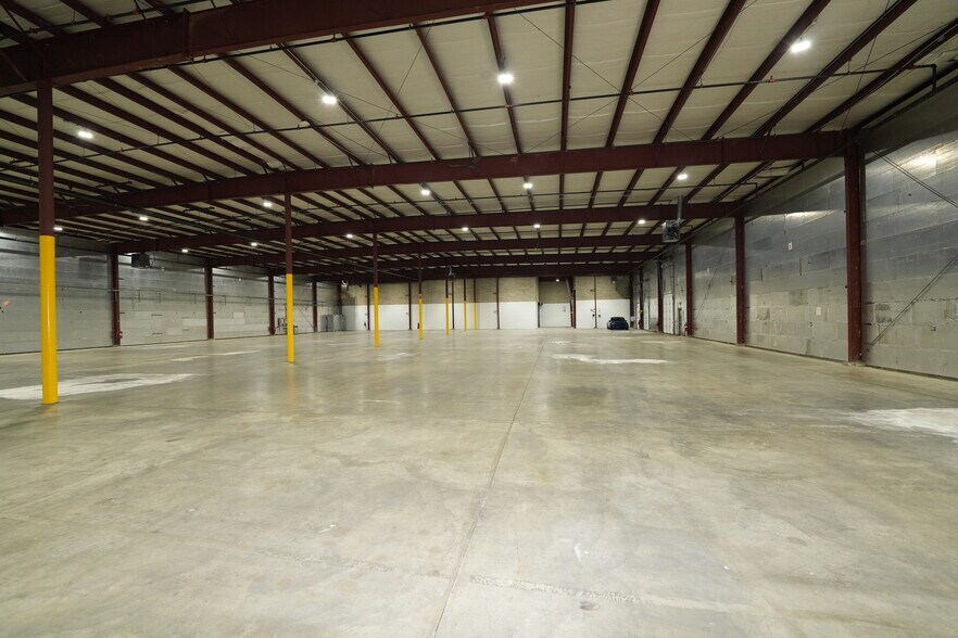 More Photos Of 171 Industrial Pky, Branchburg Manufacturing For Lease