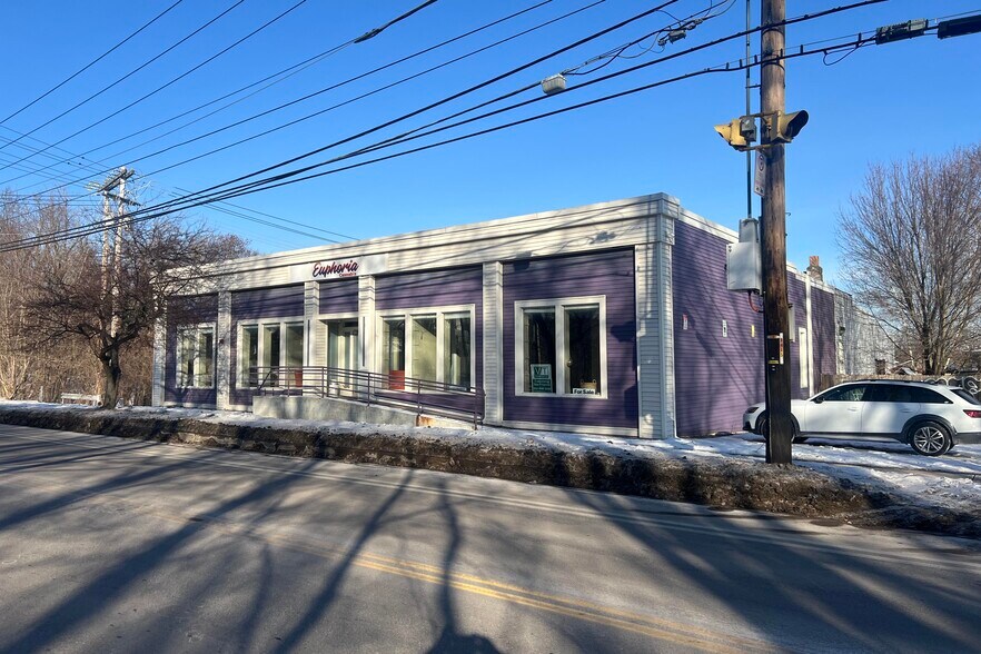 Primary Photo Of 276 North Ave, Burlington General Retail For Sale
