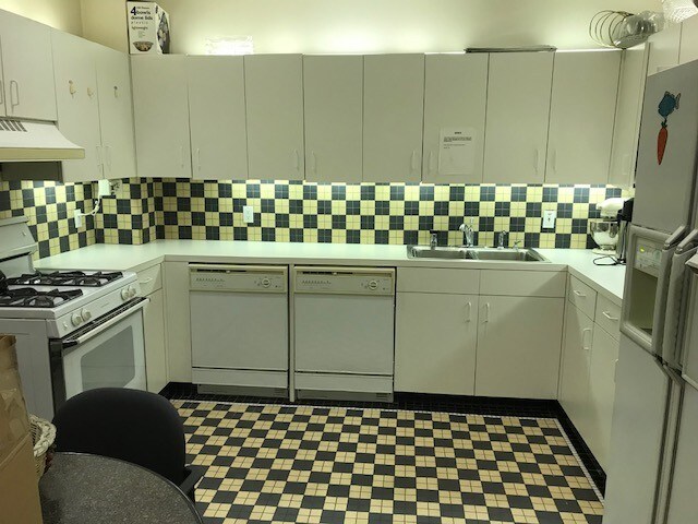 More Photos Of 6132 Riverdale Ave, Bronx Office Residential For Lease