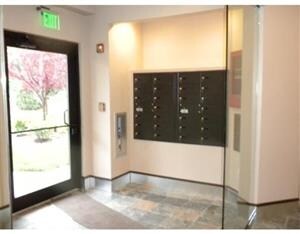 More Photos Of 289 Elm St, Marlborough Warehouse For Lease