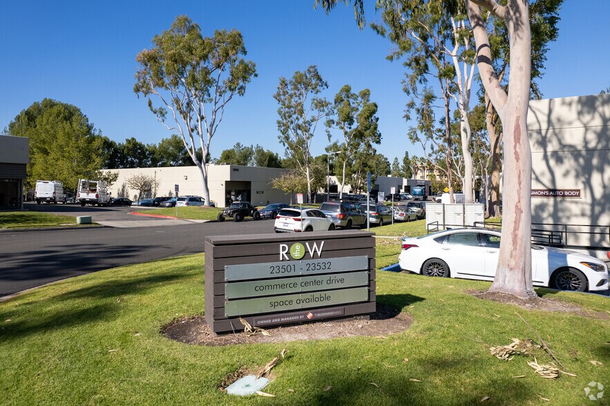 More Photos Of 23461 Ridge Route Dr, Laguna Hills Unknown For Lease