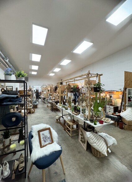 More Photos Of 1152 Commerce Ave, Longview Freestanding For Sale