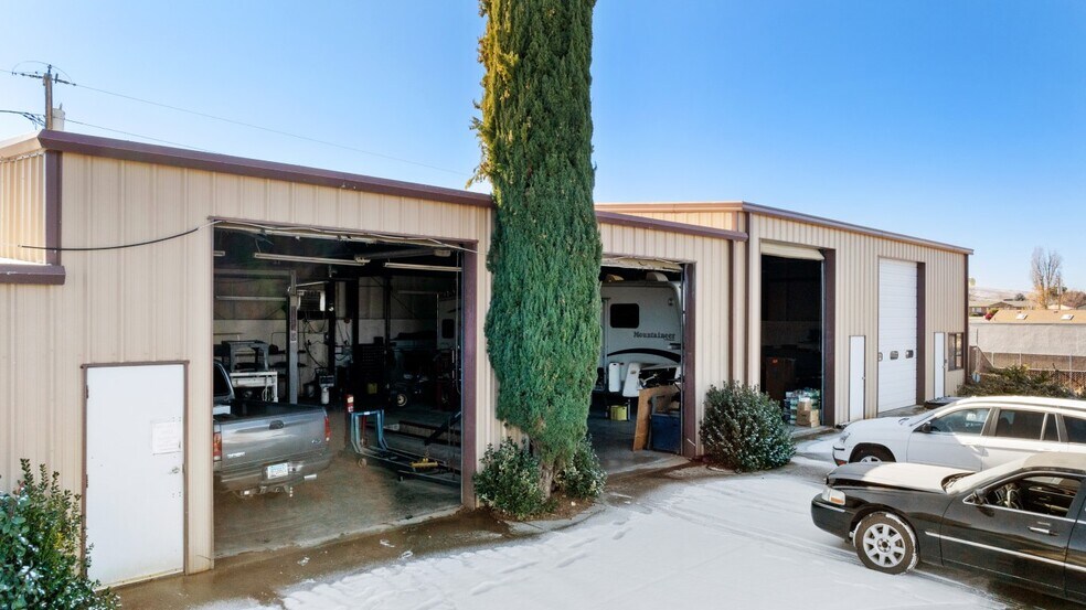 More Photos Of 8195 E Manley Dr, Prescott Valley Auto Repair For Sale
