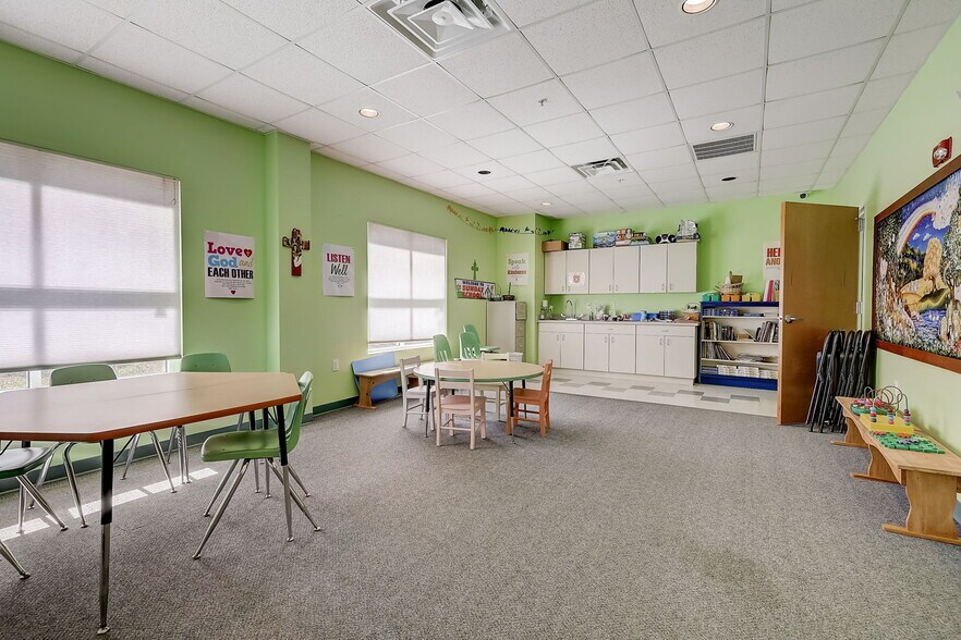 More Photos Of 451 Riviera Dr NE, Palm Bay Religious Facility For Sale