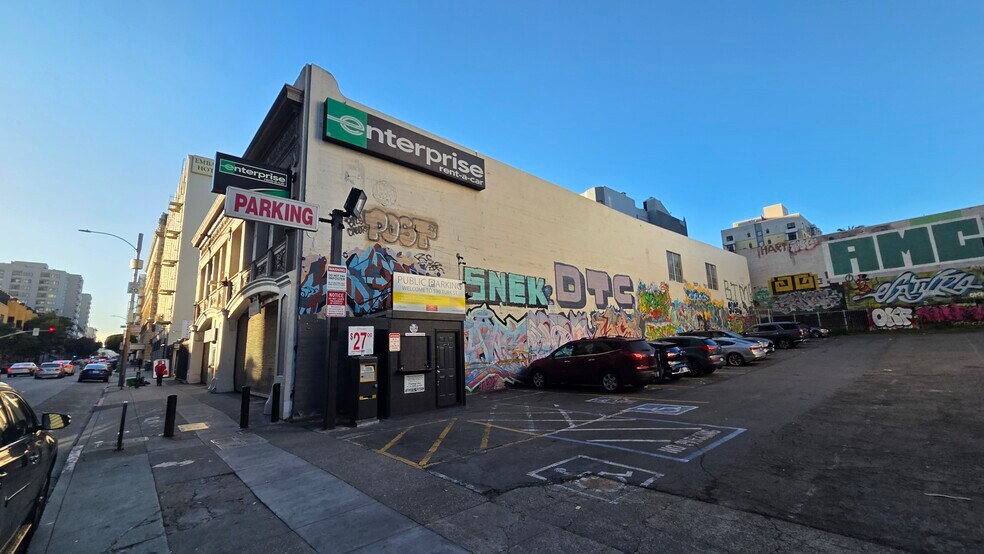 More Photos Of 550 Turk St, San Francisco Service For Lease