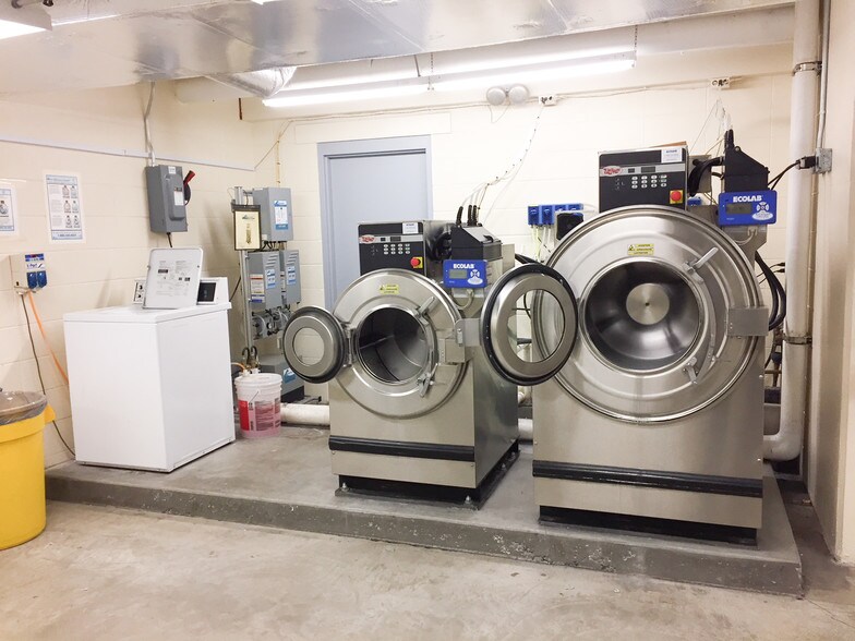 More Photos Of 600 N Main St, Mount Vernon Congregate Senior Housing For Sale