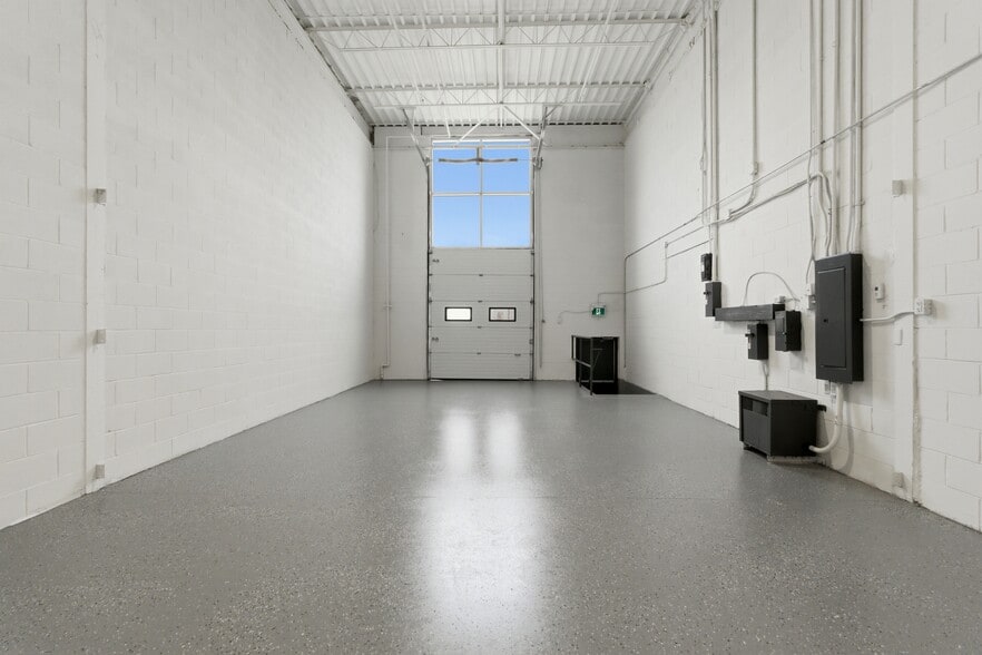 More Photos Of 397 Humberline Dr, Toronto Warehouse For Sale