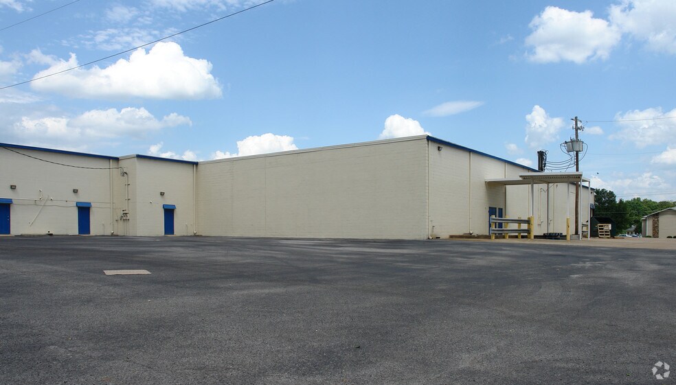 More Photos Of 1540-1556 Greenbrier Dear Rd, Anniston Freestanding For Lease