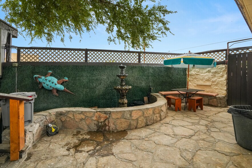 More Photos Of 5200 Doniphan Dr, El Paso Bar For Sale