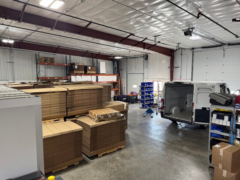 More Photos Of 136 Vision Pky, Sheboygan Falls Light Manufacturing For Sale