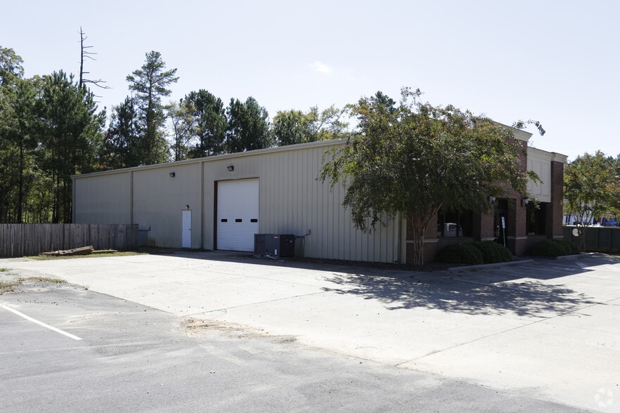 More Photos Of 4990 Old York Rd, Rock Hill Flex For Lease