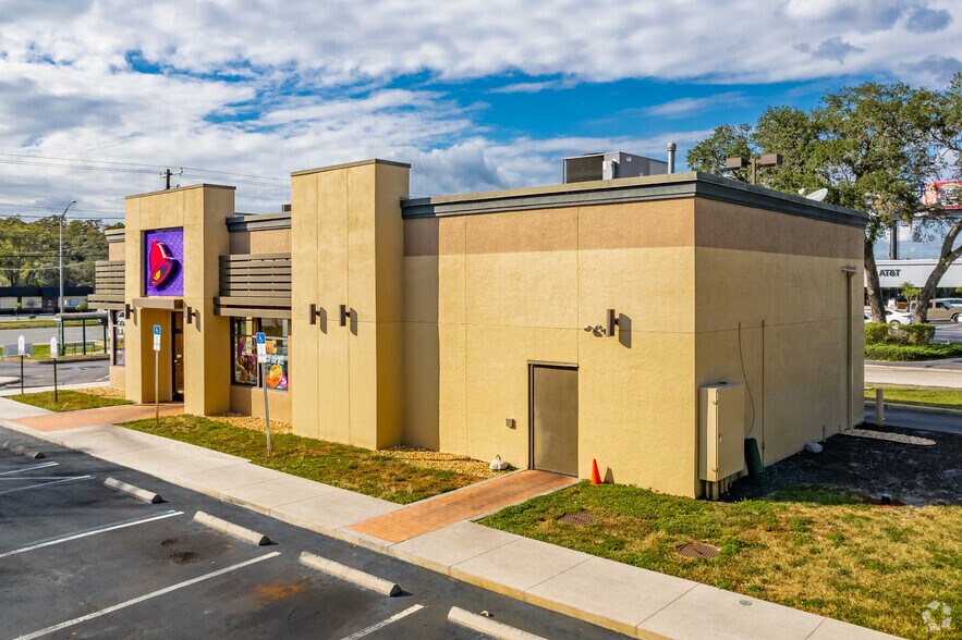 More Photos Of 11007 N Dale Mabry Hwy, Tampa Fast Food For Sale