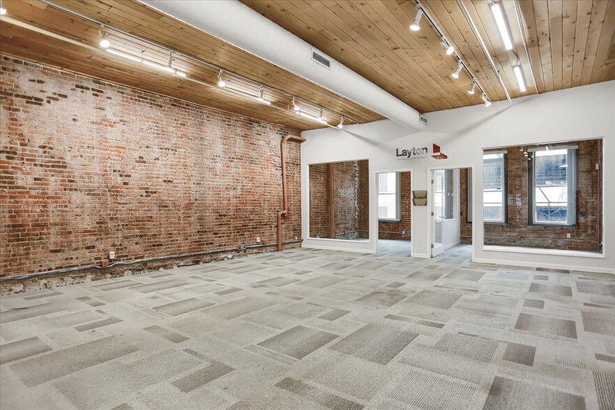 More Photos Of 1620 Market St, Denver Office For Lease