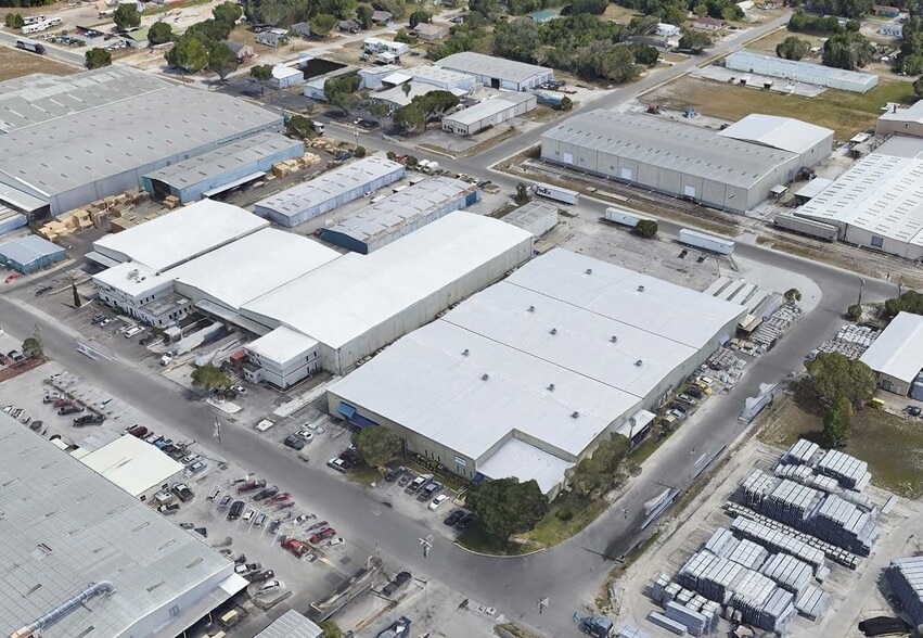 More Photos Of 302 Progress Rd, Auburndale Refrigeration Cold Storage For Sale