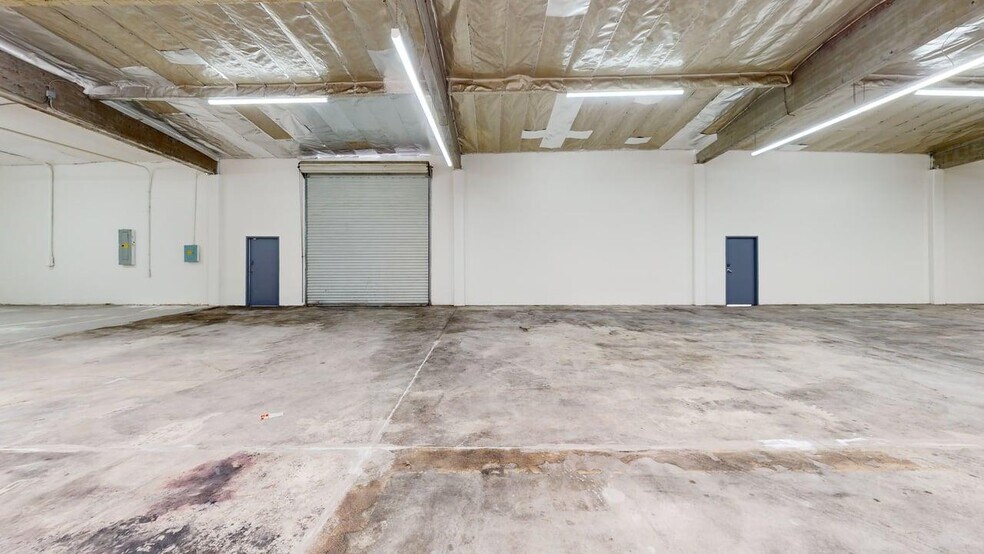 More Photos Of 11615 Cardinal Cir, Garden Grove Manufacturing For Lease